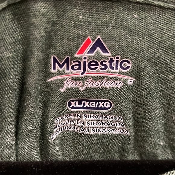 Oakland Athletics Women’s Green XL Hoodie by Majestic - Picture 2 of 4